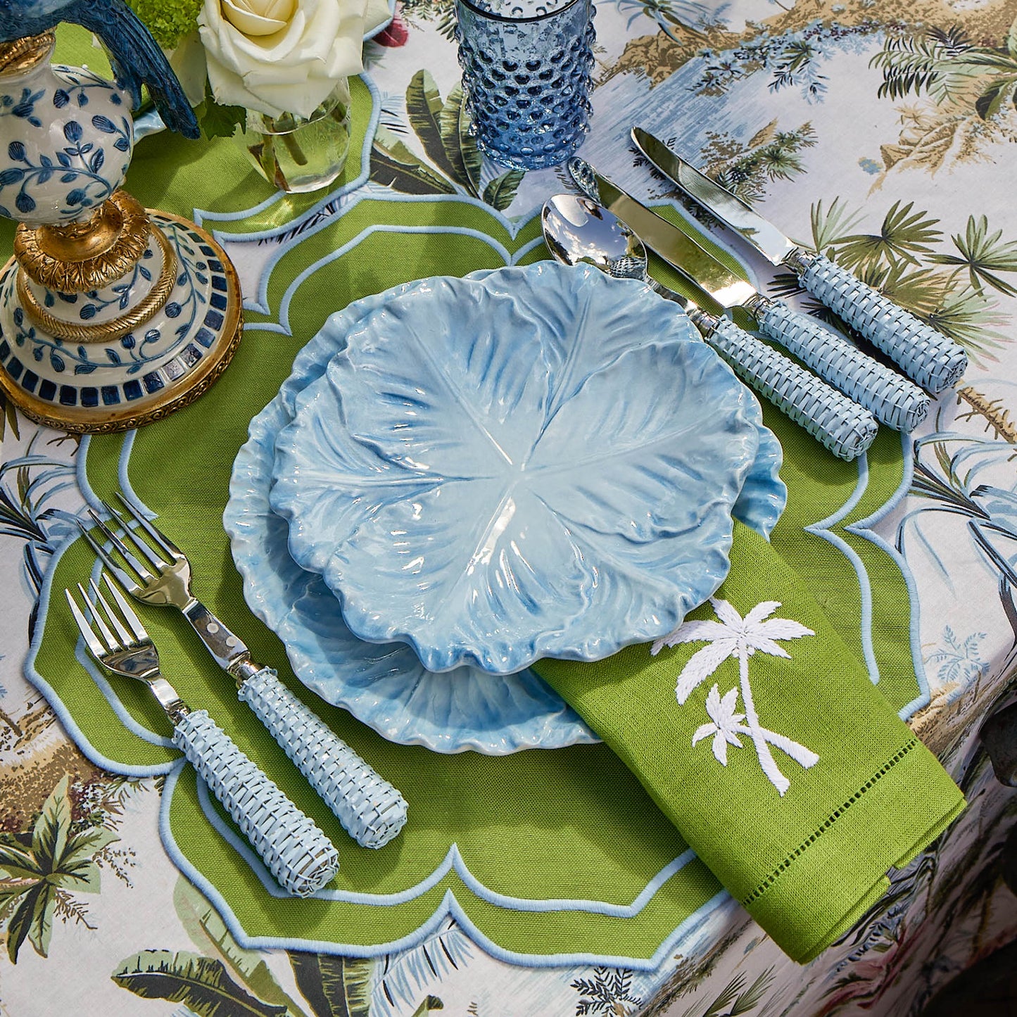 Blue Serena Cabbage Starter Plate