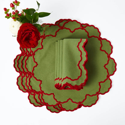 Green & Red Lily Placemats & Napkins (Set of 4)