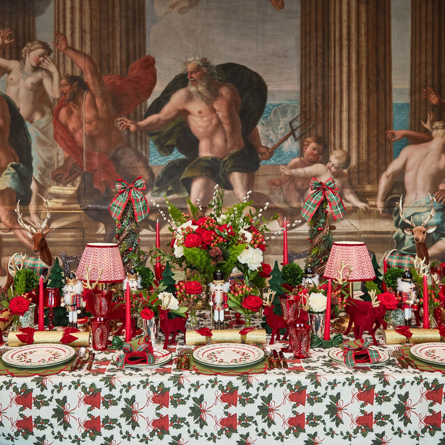 Green & Red Lily Placemats & Napkins (Set of 4)