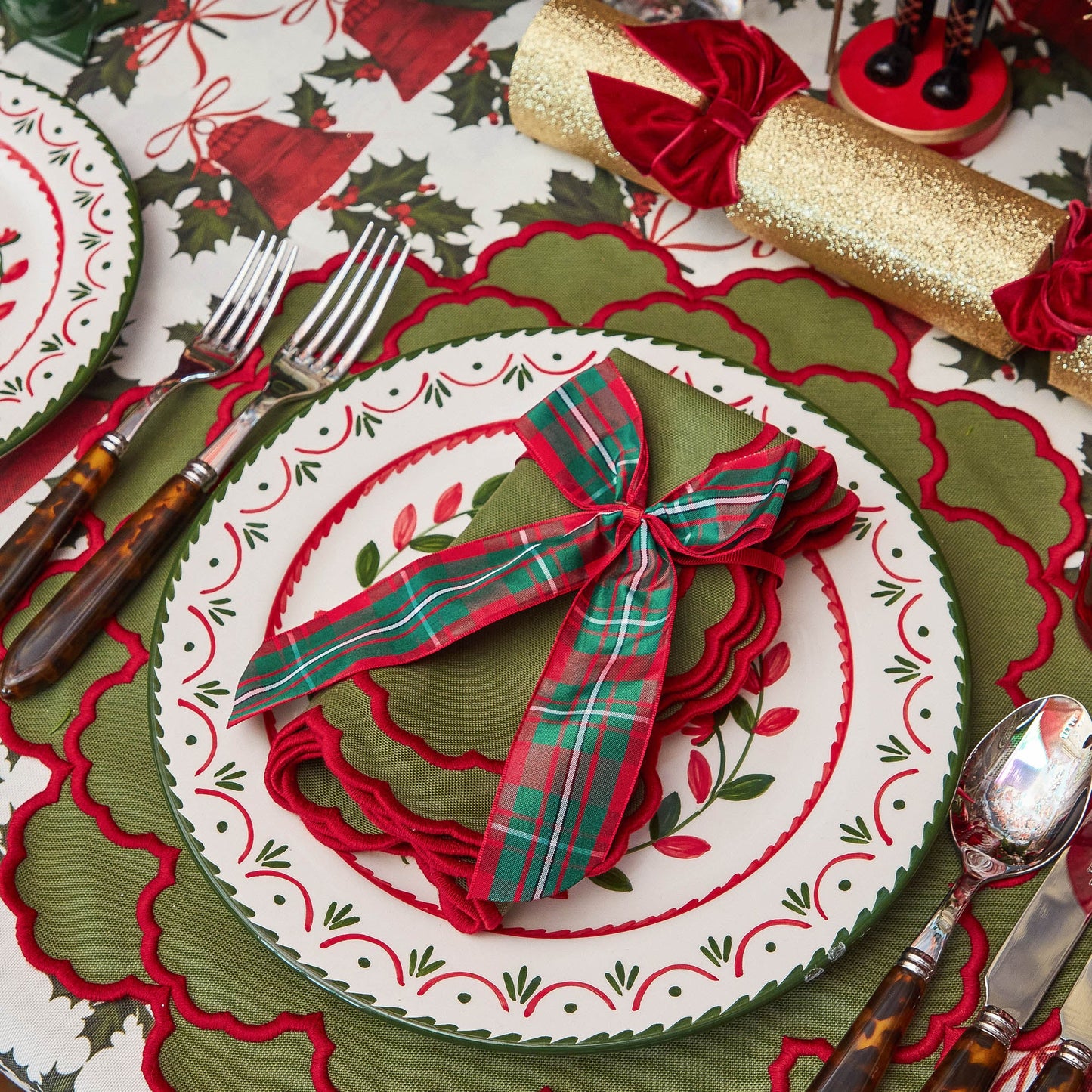 Large Red & Green Tartan Napkin Bows (Pair)