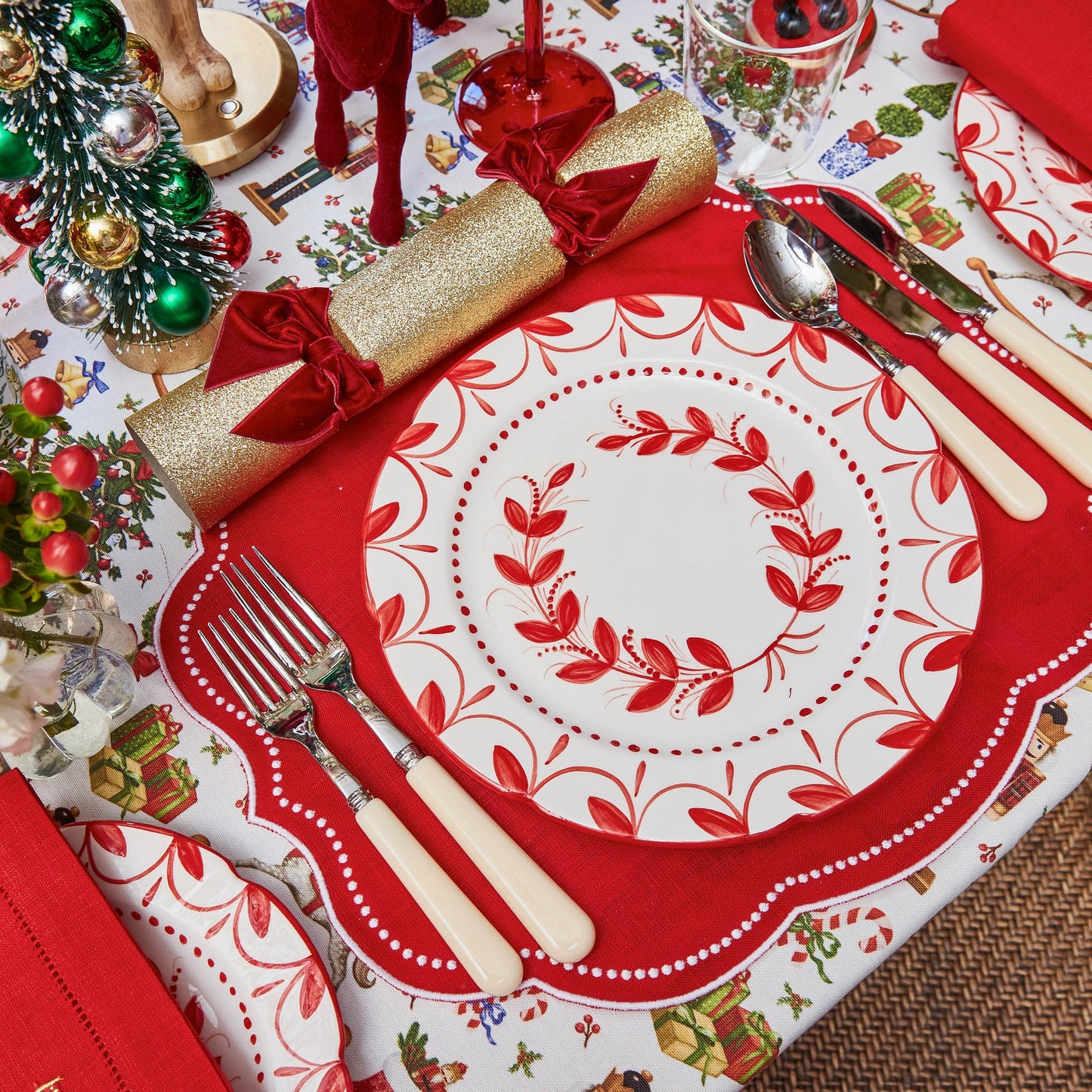 Christmas Wreath Glasses (Set of 4)