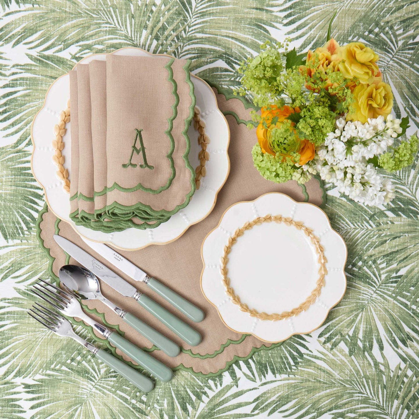 Putty Laurel Starter Plate