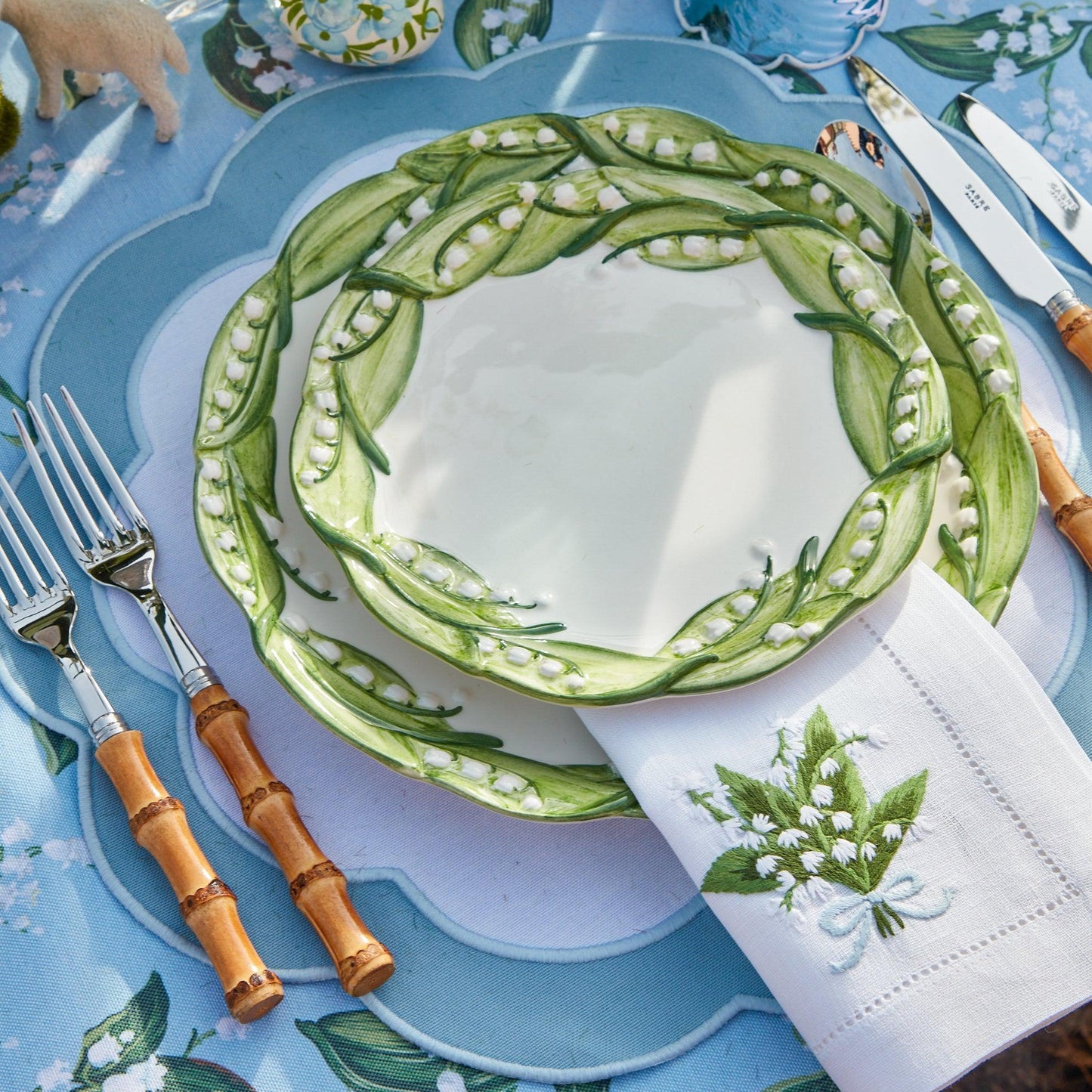 White Lily of the Valley Linen Napkins (Set of 4)