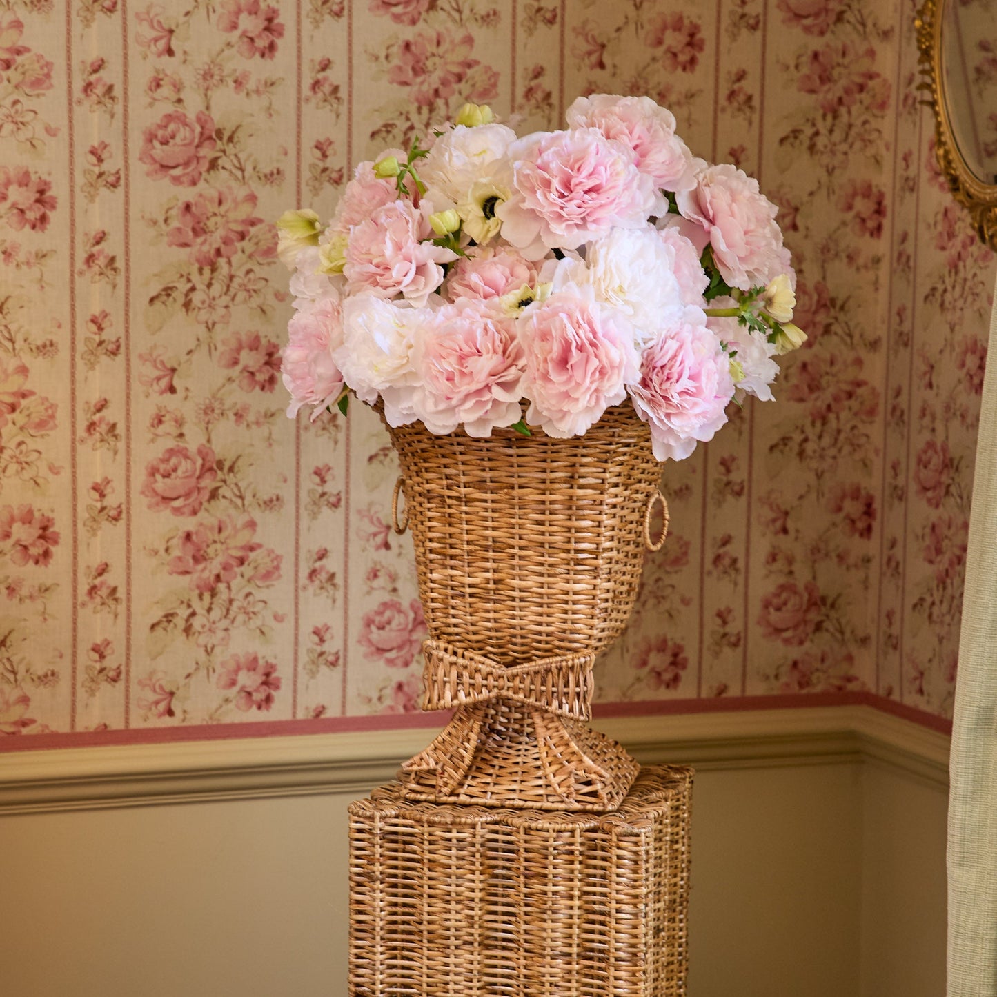 Liliana Bow Scalloped Rattan Urn