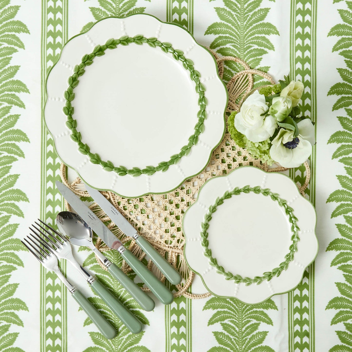 Green Laurel Dinner Plate