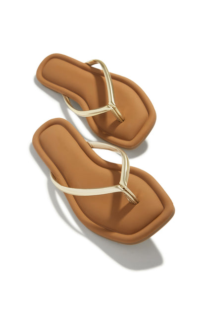 Slip Into Summer Thong Sandals - Gold