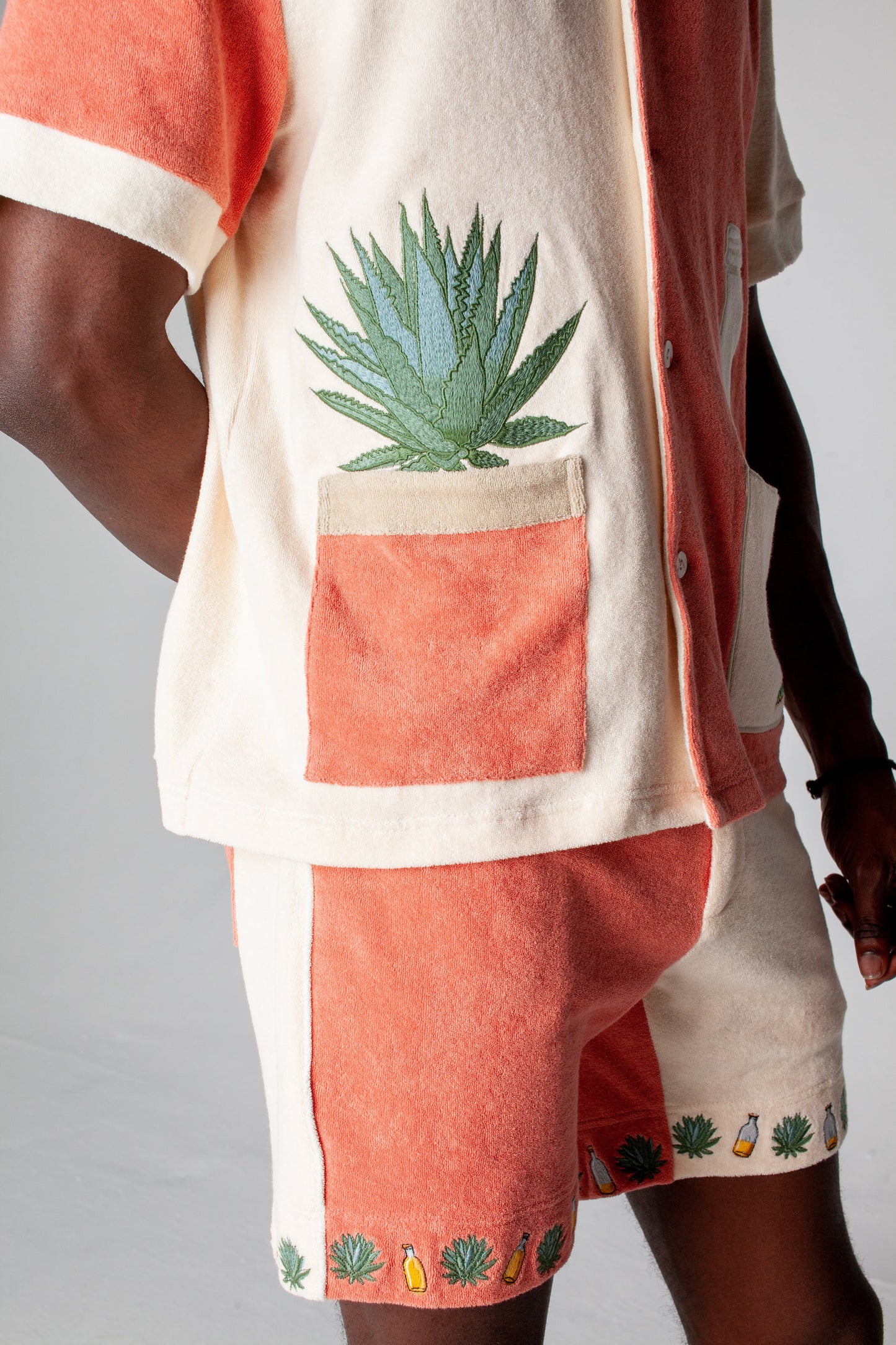 Customizable '¡Gusanito!' Cabana