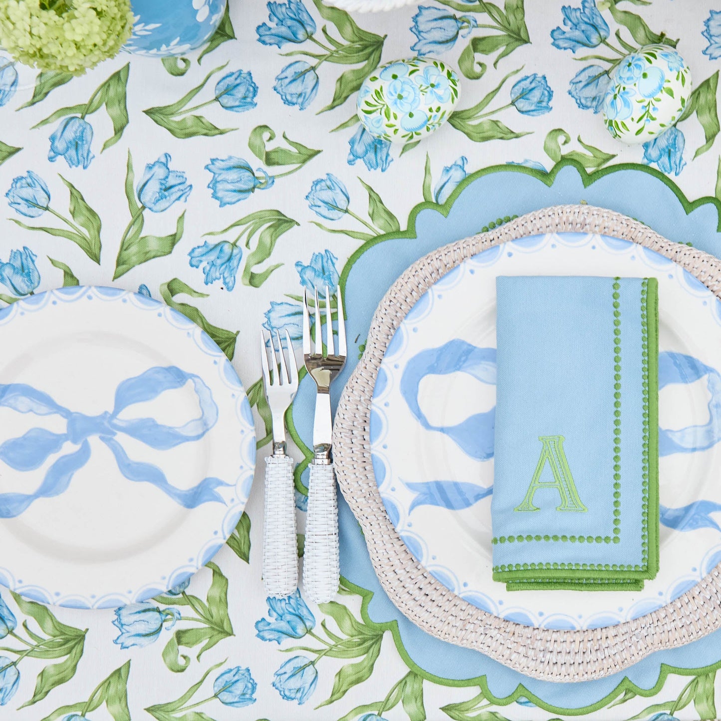 Marilyn Blue Bow Starter Plate