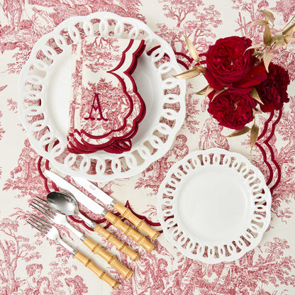 White Lace Starter Plates (Set of 4)