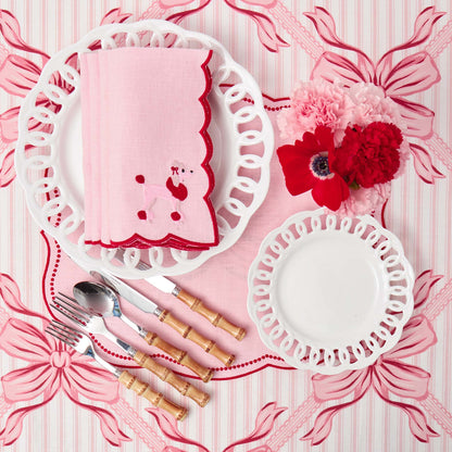 White Lace Starter Plates (Set of 4)