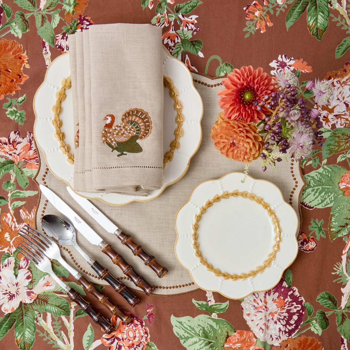 Putty Laurel Starter Plates (Set of 4)