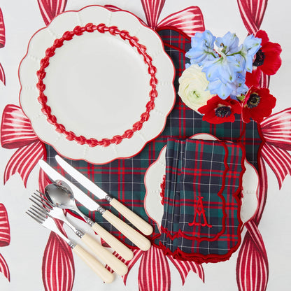 Red Laurel Dinner Plate