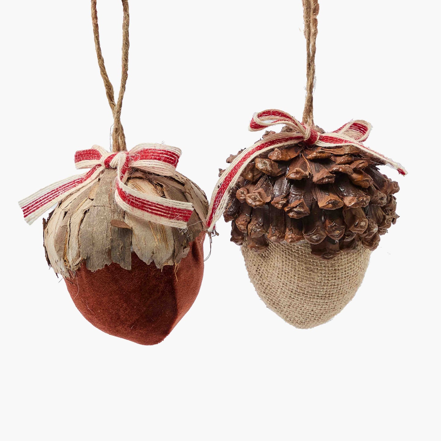 Small Acorn (Pair)