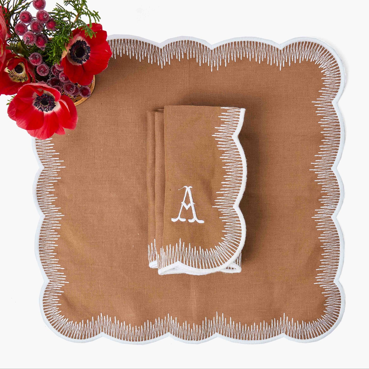 Caramel Alathea Linen Napkins (Set of 4)